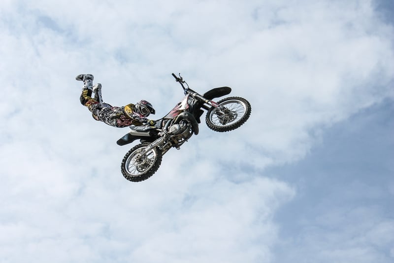 Bungee Jumping